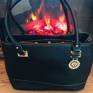 Anne Klein Black Leather Purse.